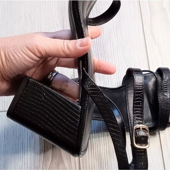 (53-4164) Women's Open Toe Shoes Sz 11 - Picture 8 of 9